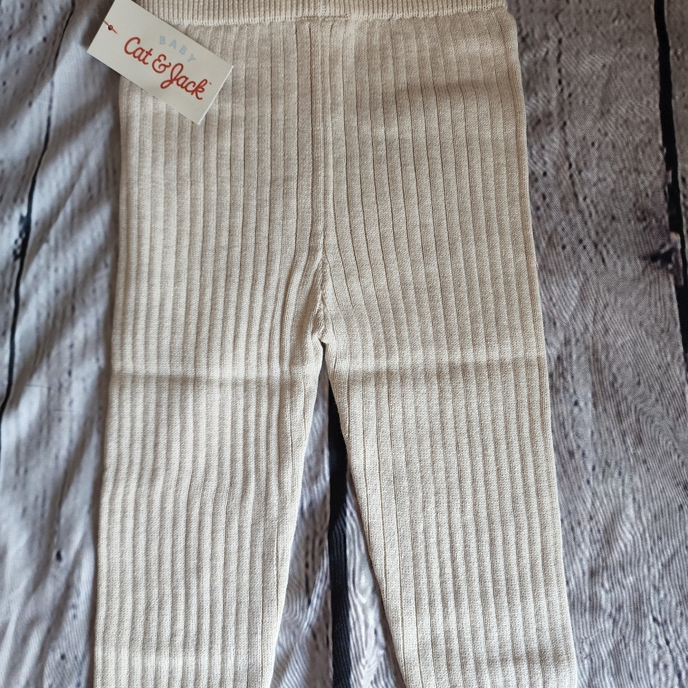 Beige bubble knit baby set cat and Jack 18 months - Picture 10 of 11